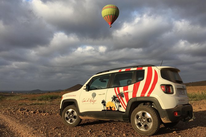 1-hour Private TOP VIP Hot Air Balloon Flight North Marrakech with Breakfast - Landing and breakfast under a Caidal tent