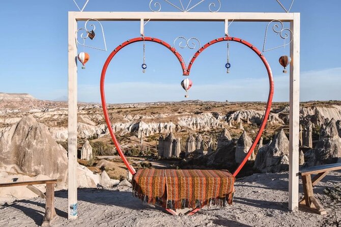 2 Day Cappadocia Tour with Hot Air Balloon Ride - Carpets, Uchisar viewpoints, and Avanos testi kebab lunch