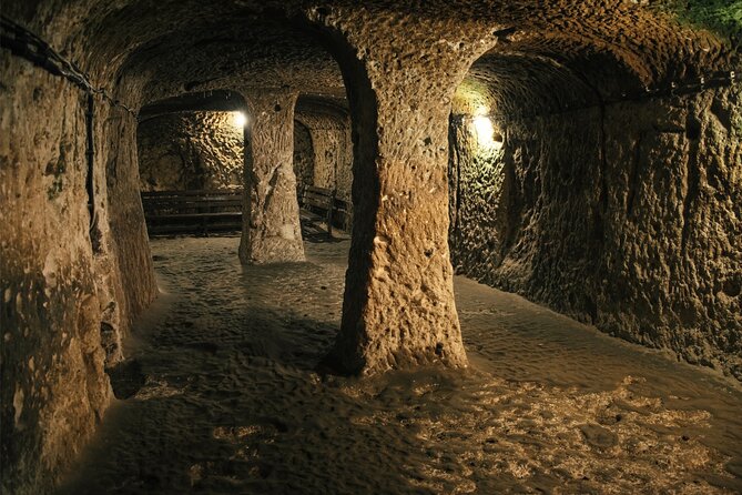 2-Day Cappadocia Tour with Optional Balloon Ride from Istanbul - Ihlara Valley day walk: the long pause with a canyon atmosphere