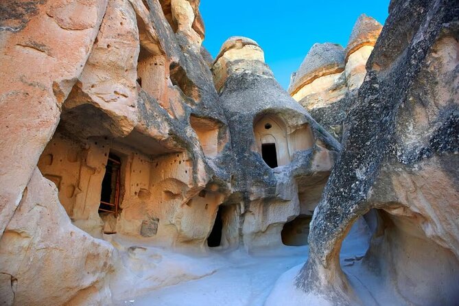 2 Days Cappadocia Tour from Istanbul and Hot Air Balloon Flight - Logistics that affect your comfort: early mornings, walking, and group rhythm