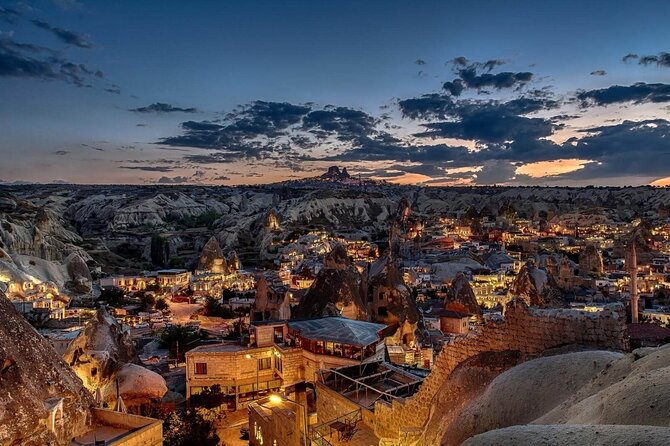 3 Days 2 Night Istanbul to Cappadocia Tour+Hot air Balloon Tour - Onyx shaping demo in Uchisar: a tactile ending to Day 2