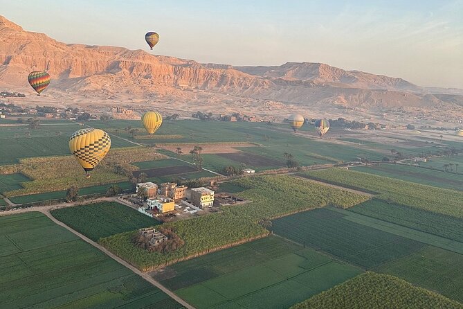 Adventure Hot Air Balloon Ride Tour in Luxor - In the balloon: pilots, smooth flying, and what you’ll notice