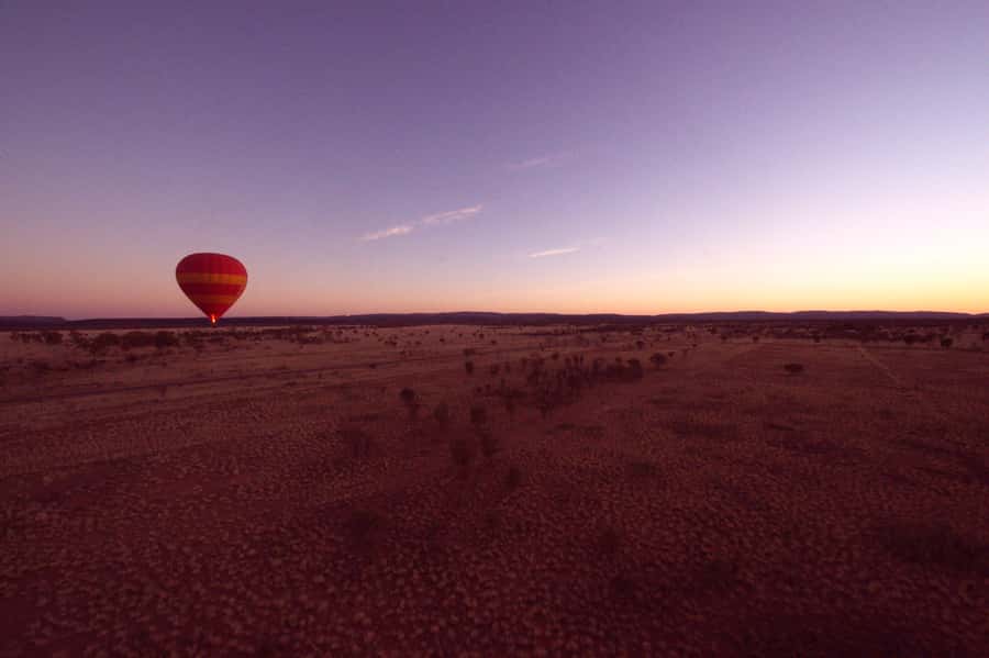 Alice Springs: Early Morning Hot Air Balloon Flight - What to wear (and what can make or break a cold dawn)