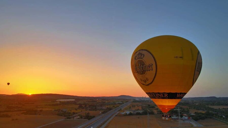Amazing Sunrise or Sunset Balloon ride(with private options) - Flying from Manacor: The Quiet Logic Behind the Start