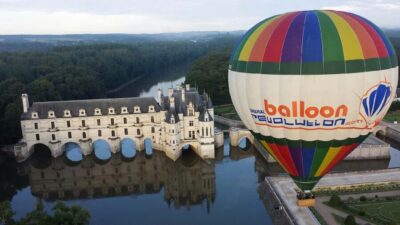 Amboise Hot-Air Balloon Sunrise Ride over the Loire Valley - Getting there in style: the meeting point and the 4x4 transfer