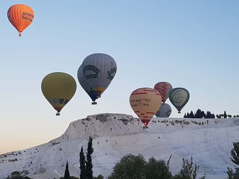Antalya: Pamukkale Tour with Hot Air Balloon and Lunch - Pamukkale travertines: seeing the natural steps up close