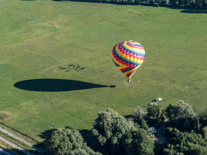 Aosta: Hot Air Balloon Flight with Stunning Views of the Alps - Quart to Takeoff: Vehicles, Inflation, and a Real Safety Briefing