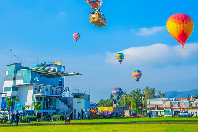 Balloon adventure: transfer+breakfast in the cave+guided pyramids - Guided pyramids from 10:00am: how to use your time well