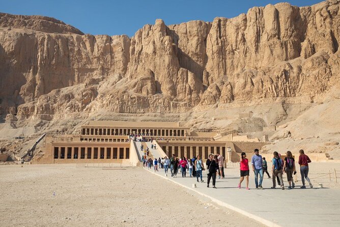 Balloon, East Bank, West Bank, and Valley of the Queens in Luxor - Valley of the Queens and Nefertari’s resting place