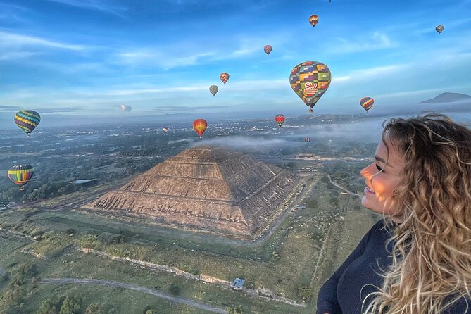 Balloon Flight and Teotihuacan Tour w/Breakfast from Mexico City - 4am Pickup and a Calm Start Near Ángel de la Independencia