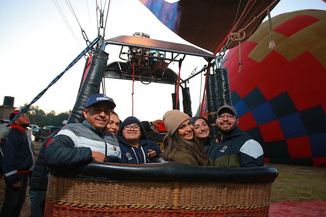 Balloon flight + Breakfast + Pyramids + Transportation (Optional) - Transportation: air-conditioned ride and fewer headaches