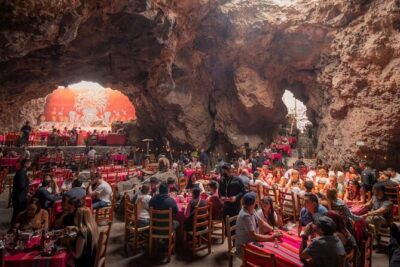 Balloon Flight + Cave Breakfast + Pick Up from CDMX or We Fly - Pickup from CDMX: where timing matters most