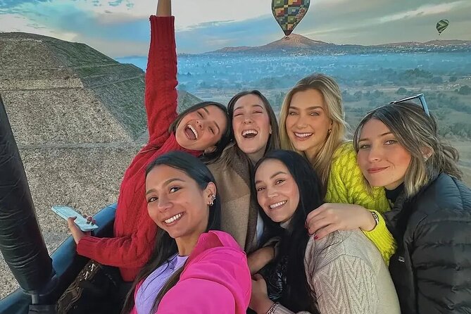 Balloon Flight + Cave Breakfast + Pick Up from CDMX or We Fly - La Cueva cave breakfast: why it’s memorable, and the one catch