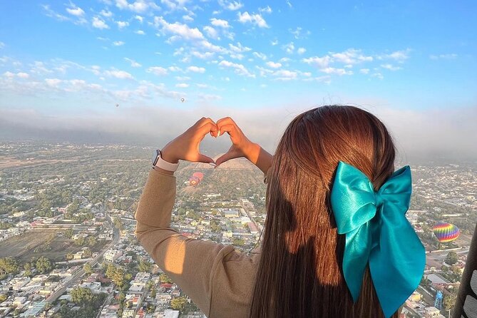 Balloon flight + CDMX pickup + Buffet Breakfast - Optional Teotihuacan Archaeology Time: Pay or Skip