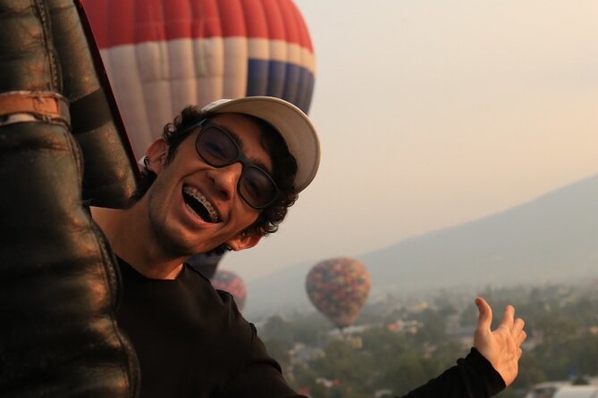 Balloon flight + CDMX pickup + Buffet Breakfast - Return to CDMX Around 1–2pm: Angel of Independence Drop