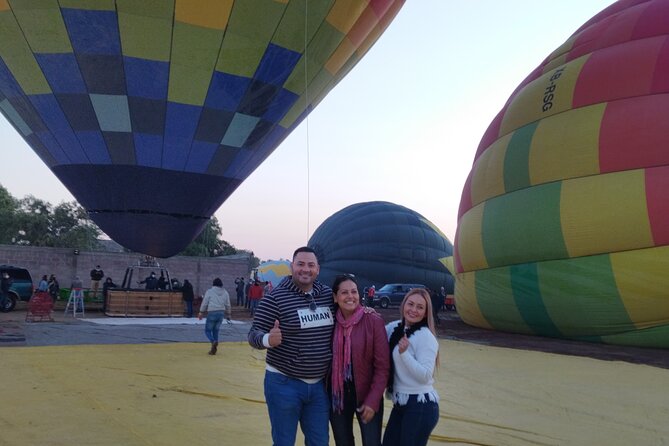 Balloon flight experience to Teotihuacan Pyramids - Teotihuacan guided walk: Pyramid of the Sun, Moon, Road of the Dead, Temples