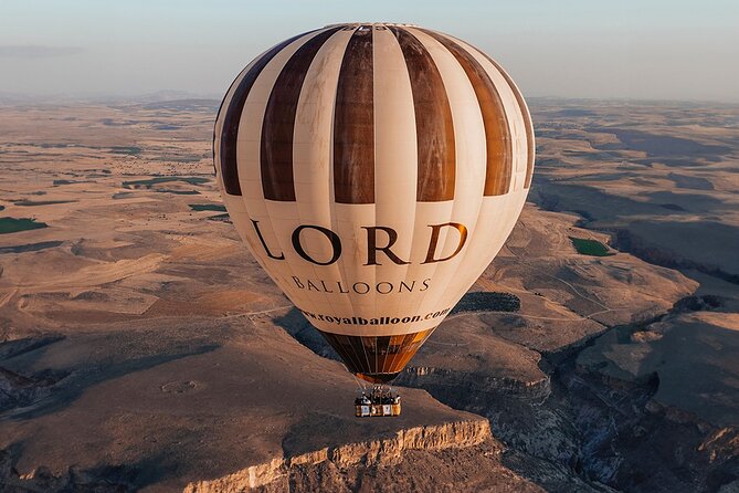Balloon Flight over Soganli Valley Cappadocia / Lord Balloons - Weather changes and communication: the part you should plan for mentally