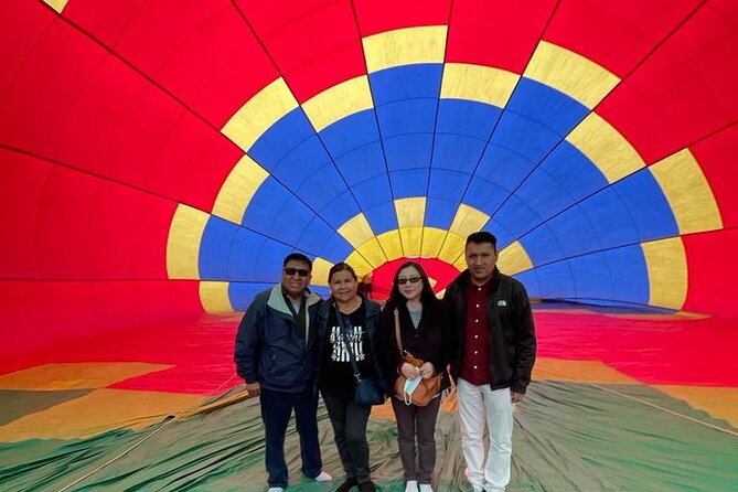 Balloon flight + pick up in CDMX + Breakfast in Cave + Pyramids - What the landing ceremony and flight certificates add to the morning