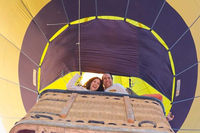Balloon flight Teotihuacan, Breakfast in a cave Pick up in CDMX - Private tour value: your group, your pace