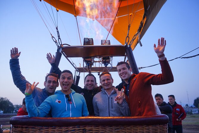 Balloon flight through Teotihuacan + Transportation CDMX + Pyramids - Key things to know before you go