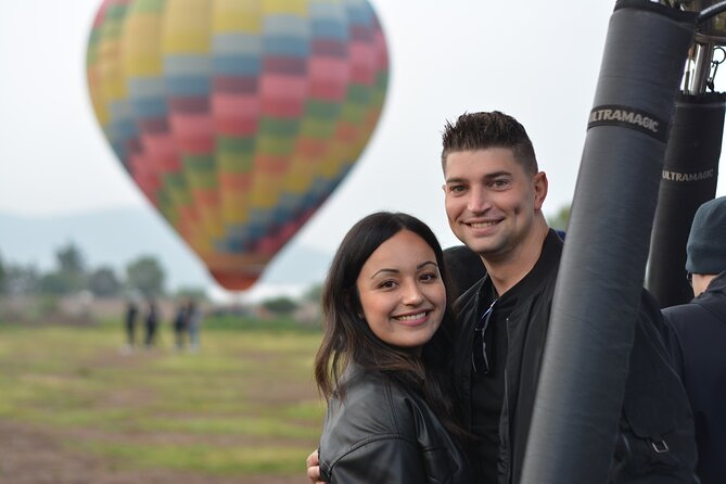 Balloon Flight with Breakfast in Cave and Pyramids of Teotihuacan - Sparkling Wine Landing Toast and the Flight Certificate Moment
