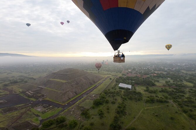 Balloon flight with breakfast in Cave and Pyramids tour from CDMX - Cave breakfast: the best part if you pick the cave option correctly