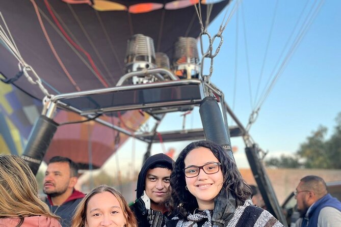 Balloon flight with private transportation and guided tour to Teotihuacán - Floating Over Teotihuacán: What Your Balloon Ride Feels Like