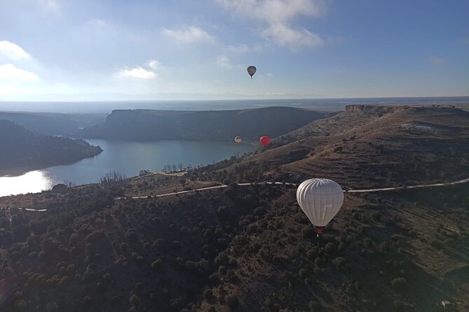 Balloon ride in Segovia with optional transportation from Madrid - From the Air: Cathedral, Alcázar, Wall, Aqueduct, and More