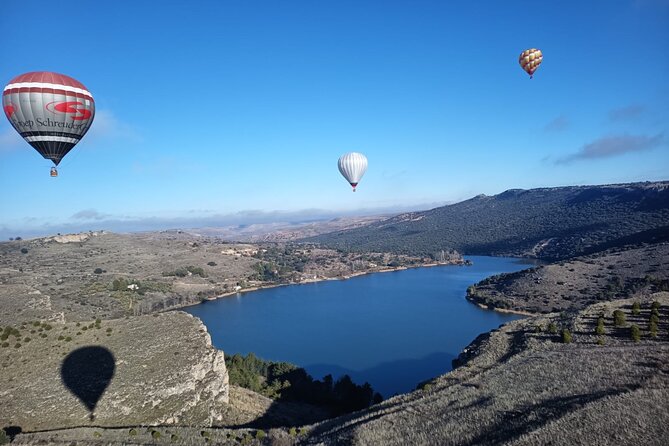 Balloon ride in Segovia with optional transportation from Madrid - The Team Factor: Calm, Explanations, and the Pilot Touch