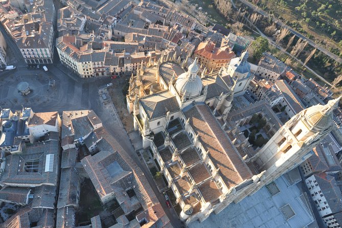 Balloon Ride Over Segovia or Toledo with Optional Transport from Madrid - Photos and HD Video: Getting Memories Without Chasing the Right Shot