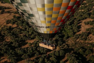 Balloon Ride with Champagne Toast from Monsaraz - Windpassenger setup: from balloon filling to lift-off