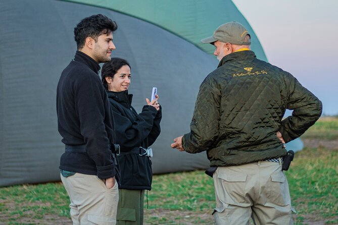 Balloon Safari & Bush Breakfast in Tarangire - Miracle Experience - Bush breakfast in the wild: food, cake, and views
