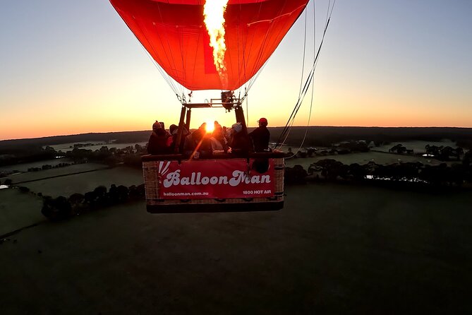Bendigo Premium Balloon Flight plus buffet champagne breakfast - Small-Group Ballooning With Photos Taken Care Of