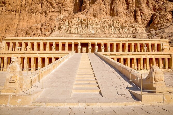 Best of Luxor Hot Air Balloon and Valley Of Kings & Karnak Temple From Luxor - The day’s rhythm: private vehicle convenience, possible balloon sharing
