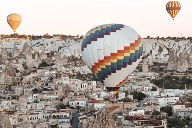 Cappadocia Hot Air Balloon with Pickup, Breakfast & Champagne - The champagne toast and light breakfast: the part people forget to plan for