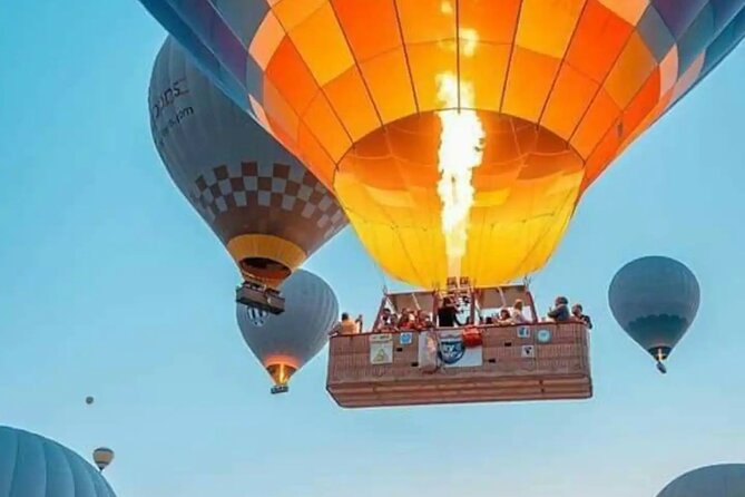 Cappadocia Hot Air Balloon with Pickup, Breakfast & Champagne - Group size and comfort: you want calm, not crowds