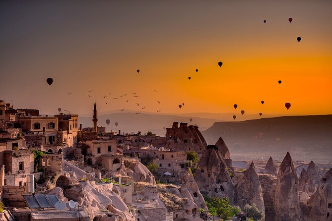 Deal Package : Cappadocia Full-day Red Tour & Hot Air Balloon Ride - Lunch in Goreme: Included Food, Drinks Not
