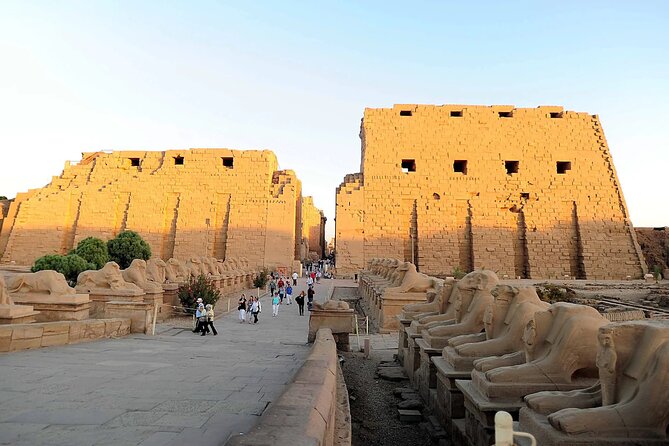 Explore Luxor in 2 days by plane from Cairo with tours,balloon, felucca & Lunch. - Flying Cairo to Luxor: how this plan saves your time
