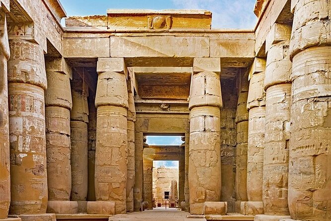 Explore Luxor: West & East Banks Plus Hot Air Balloon Ride - Luxor Temple: A calmer finale on the East Bank