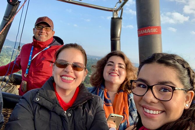 Flight in Globo Teotihuacan - Angel of Independence meet-up and the morning plan that keeps it simple