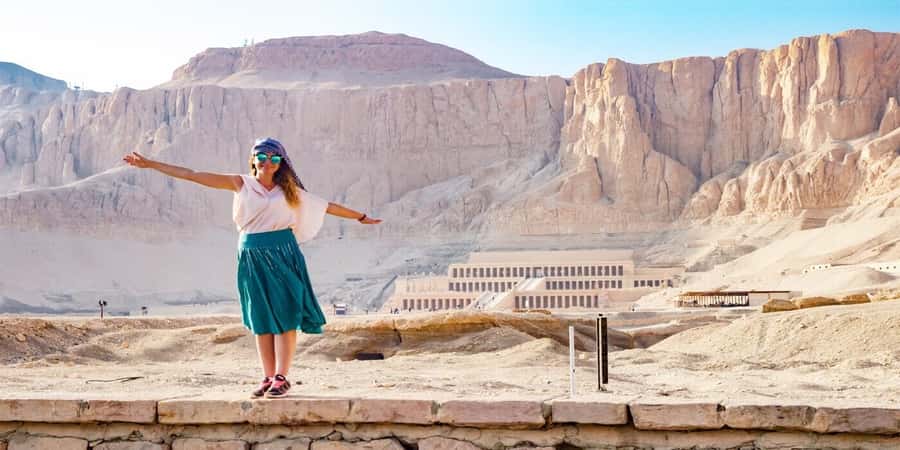 From Aswan:4 Days Nile Cruise Luxor Abu Simbel & Air Balloon - Edfu’s Temple of Horus: Best-Preserved Energy