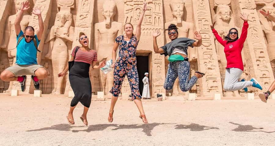 From Aswan:4 Days Nile Cruise Luxor Abu Simbel & Air Balloon - Karnak and Luxor East Bank: Closing the Circle