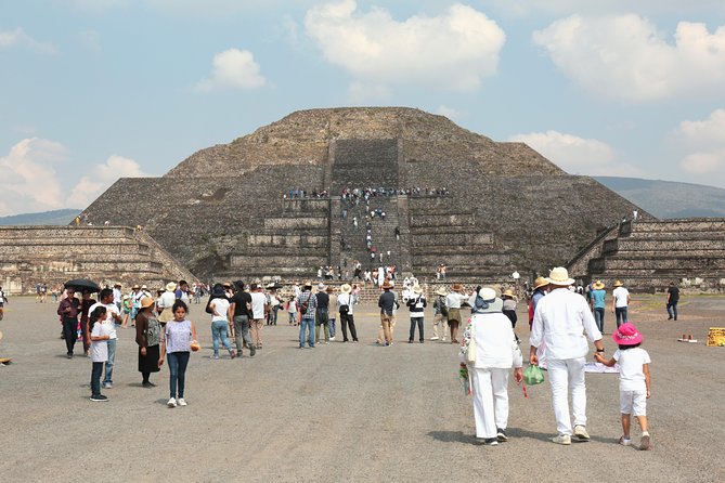Full-Day Teotihuacan Hot Air Balloon Tour from Mexico City Including Transport - Getting back to your hotel: where this tour is strong, and where it can wobble