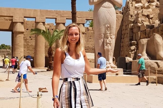 Full-Day Tour in Luxor with Hot air Balloon - Valley of the Kings: 3 tombs and real New Kingdom atmosphere