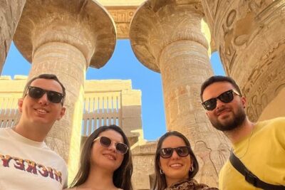 Full-Day Tour in Luxor with Hot air Balloon - Colossi of Memnon: a quick stop that sets the mood