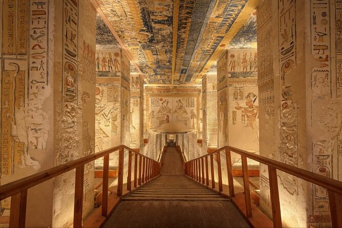 Hot Air Balloon and Full-Day Tour of Luxor including Sightseeing - Optional Tomb of Tutankhamun: quick add-on if you want the main star