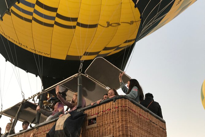Hot Air Balloon Experience Over Luxor Sky - The people in charge: guides, pilots, and why names matter