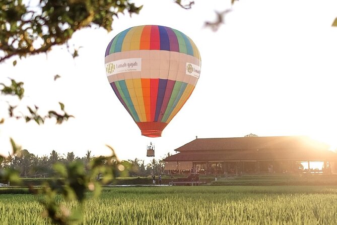 Hot Air Balloon Experience with Meals at Ubud - Sunrise vs Sunset Flights: Pick the Mood