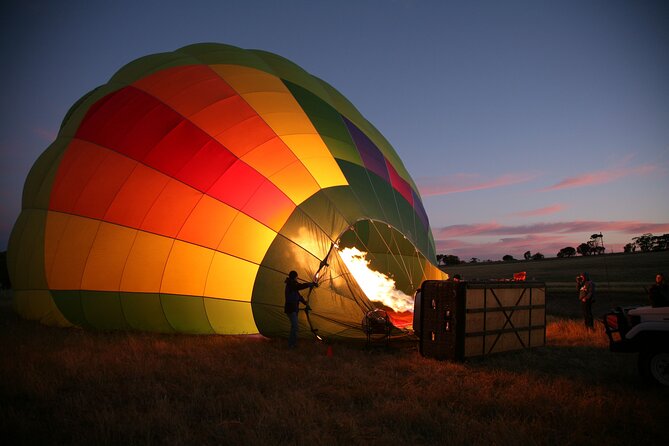 Hot Air Balloon Flight over the Avon Valley flight only - The 4-hour flow: what to expect from pickup to floating