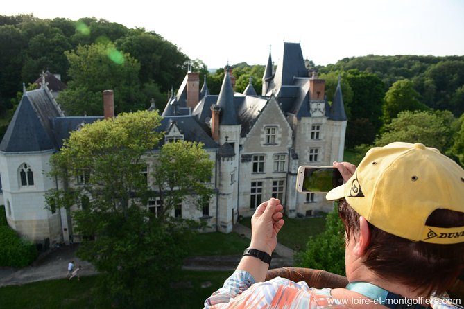 Hot Air Balloon Flight over the castle of Chenonceau / France - Price and Value at $277.05 per Person